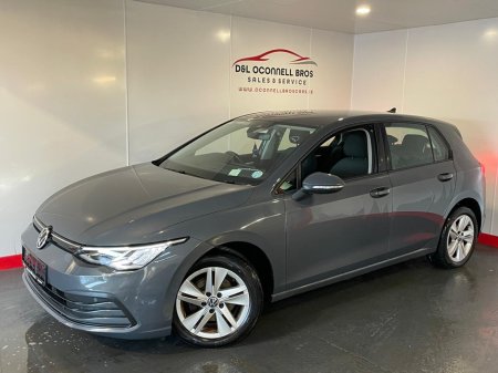 2020 Volkswagen Golf - photo 2