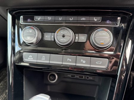 2020 Volkswagen Touran - photo 25