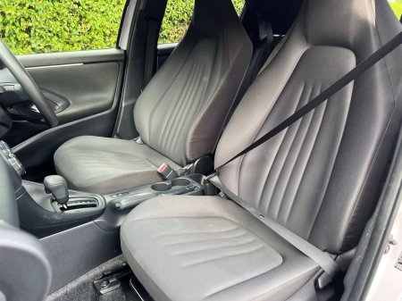 2021 Toyota Yaris - photo 6