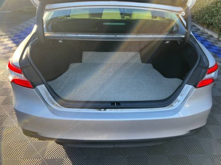 2018 Toyota Camry - photo 13