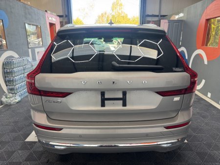 2021 Volvo XC60 - photo 4
