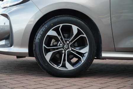 2021 Toyota Yaris - photo 22