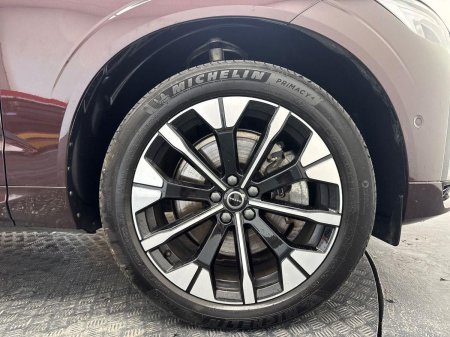 2025 Volvo XC60 - photo 10