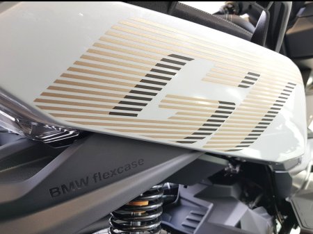 2026 BMW C 400 GT - photo 12