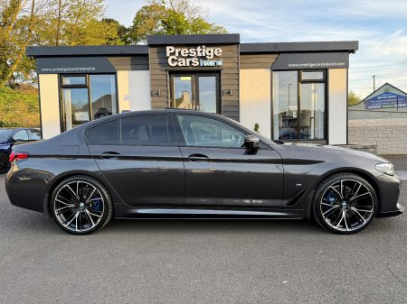 2021 BMW 5-Series - photo 9