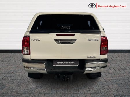2020 Toyota Hilux - photo 4