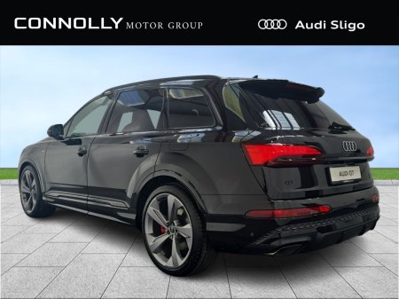 2026 Audi Q7 - photo 2