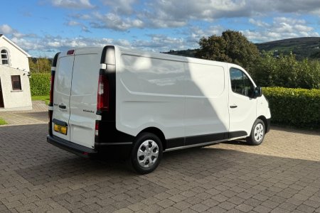 2021 Renault Trafic - photo 3