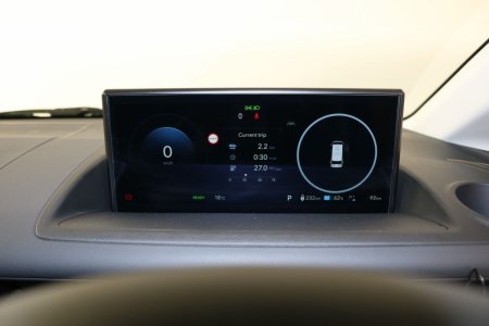 2027 Hyundai Staria - photo 26