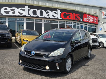 2013 Toyota Prius (7 Seater) - SELF CHARGING HYBRID - REVERSE CAMERA - SIMI DEALER - LOW ROAD TAX BAND