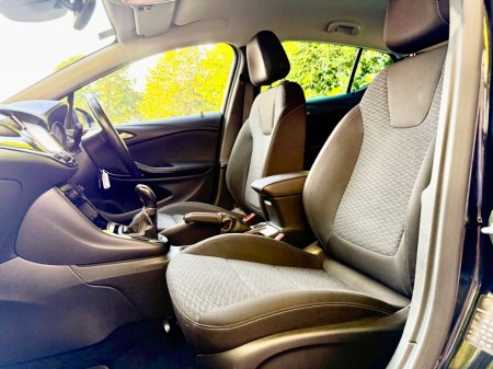 2019 Opel Astra - photo 17