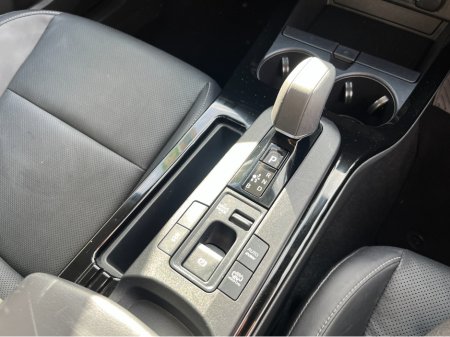 2024 Toyota Prius - photo 18