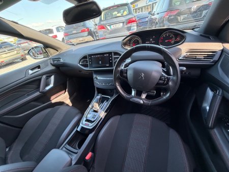 2020 Peugeot 308 - photo 18