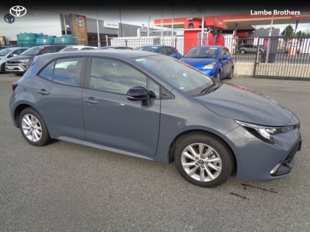 2026 Toyota Corolla - photo 2