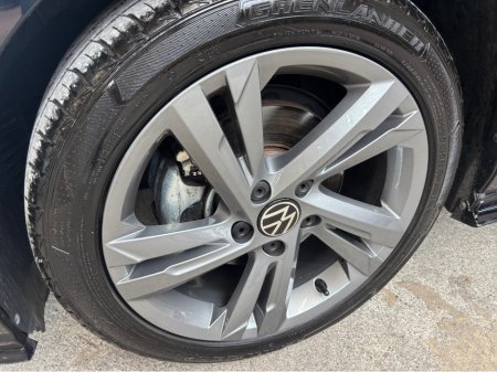 2024 Volkswagen Golf - photo 21