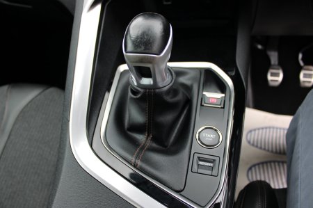 2018 Peugeot 3008 - photo 18