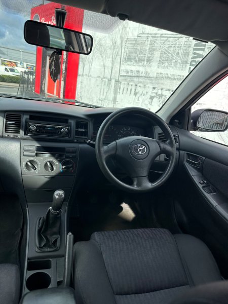 2004 Toyota Corolla - photo 24