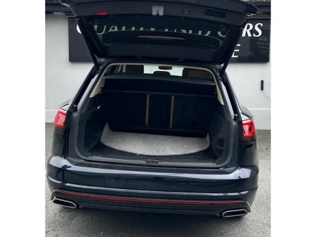 2019 Volkswagen Touareg - photo 5