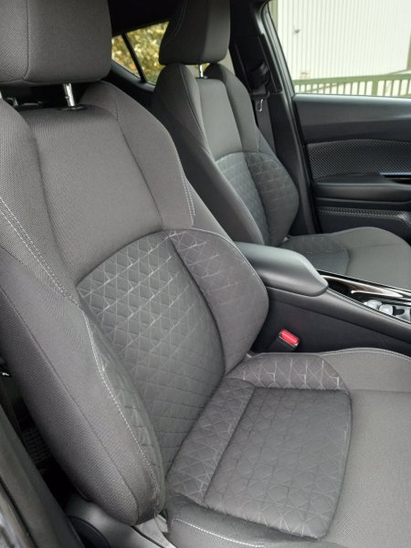 2020 Toyota C-HR - photo 4