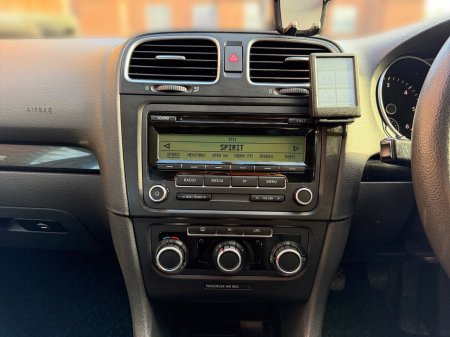 2010 Volkswagen Golf - photo 11