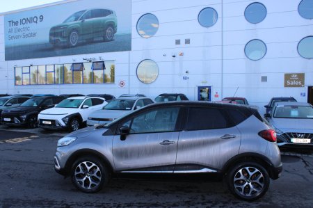 2019 Renault Captur - photo 2