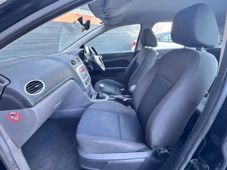 2007 Ford Focus - photo 9