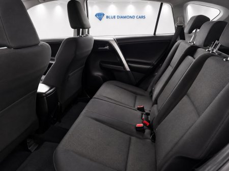 2018 Toyota RAV4 - photo 10