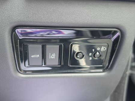 2016 Jaguar XE - photo 15