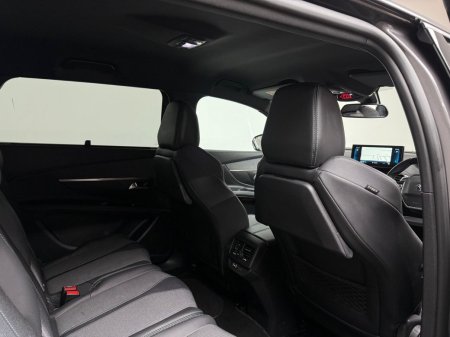 2023 Peugeot 5008 - photo 12