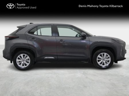 2026 Toyota Yaris Cross - photo 3