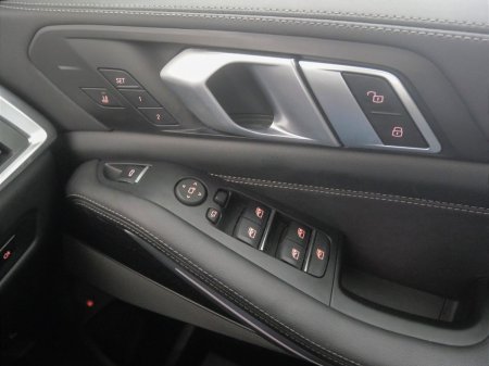 2025 BMW X5 - photo 21
