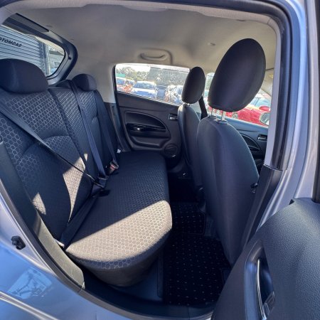 2015 Mitsubishi Mirage - photo 13