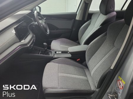 2025 Skoda Octavia - photo 4