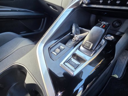 2023 Peugeot 5008 - photo 17