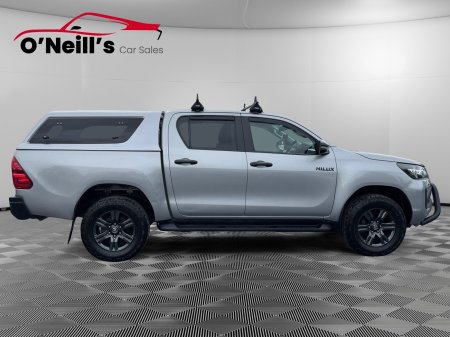 2021 Toyota Hilux - photo 5