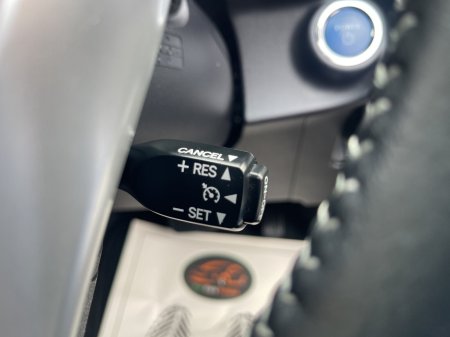 2015 Toyota Aqua - photo 18
