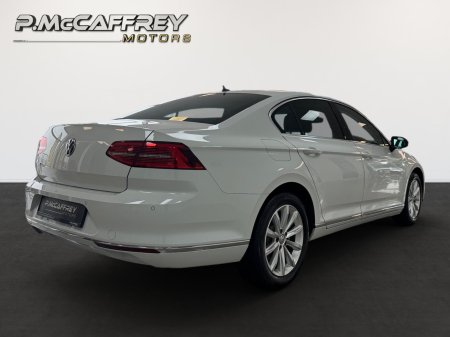 2018 Volkswagen Passat - photo 5