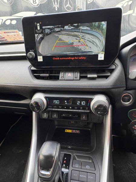 2024 Toyota RAV4 - photo 15