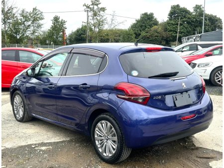 2016 Peugeot 208 - photo 6