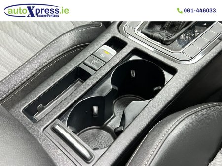 2017 Volkswagen Passat - photo 33