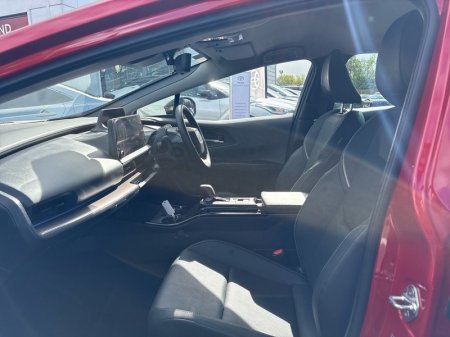 2025 Toyota Prius - photo 6