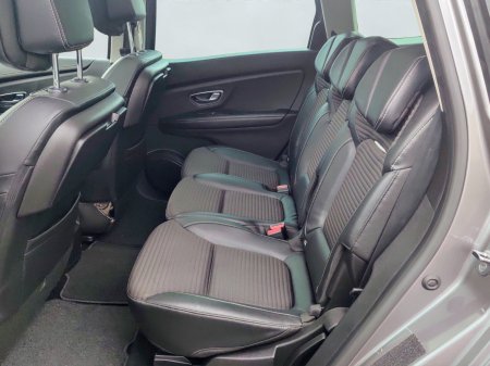 2021 Renault Grand Scenic - photo 15