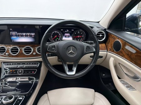 2017 Mercedes-Benz E-Class - photo 9
