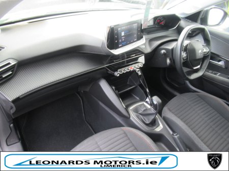 2022 Peugeot 208 - photo 8