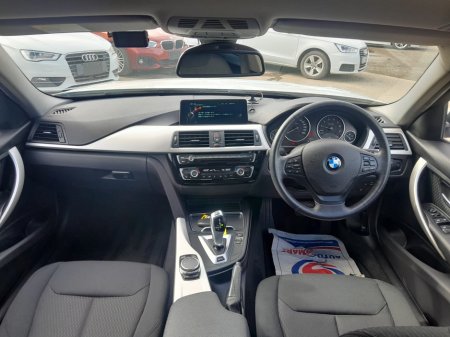 2017 BMW 3-Series - photo 13