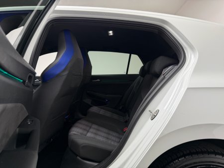 2023 Volkswagen Golf - photo 15