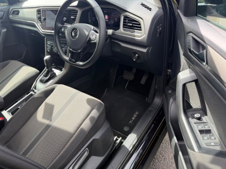 2021 Volkswagen T-Roc - photo 14