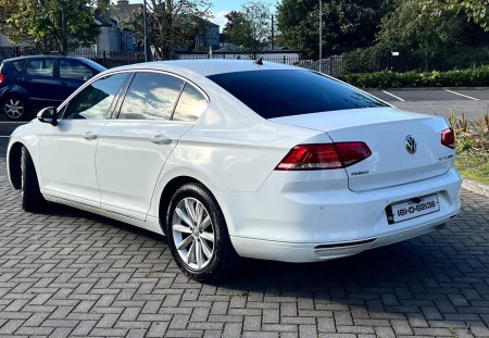 2016 Volkswagen Passat - photo 5