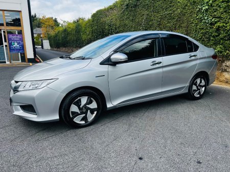 2015 Honda Grace - photo 6