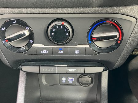 2017 Hyundai i20 - photo 14